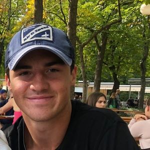 Meet your Posher, Sean